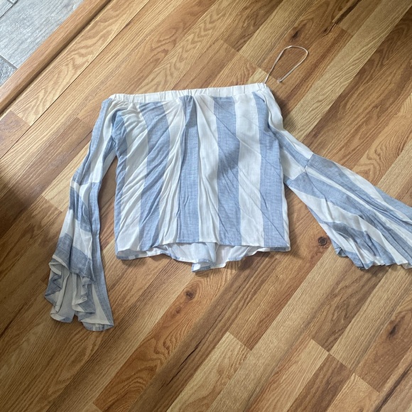 LF blue and white striped off shoulder long sleeve crop - Picture 4 of 4